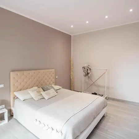 Kasa Isa Apartment Genoa