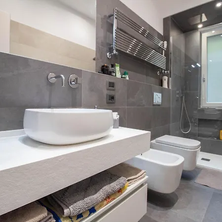 Kasa Isa Apartment *